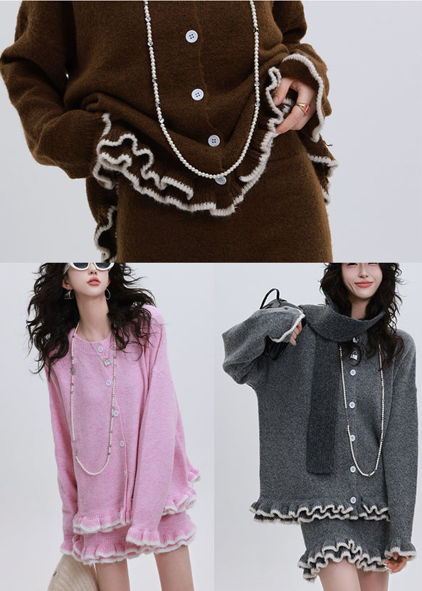 Well Tailored Cardigan with a Graceful Silhouette
