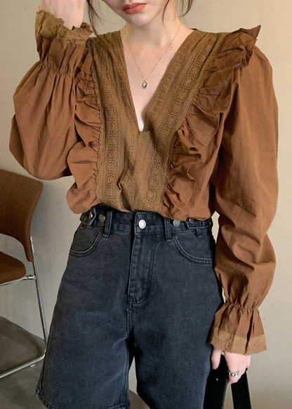 Beautifully Finished Blouse in a Timeless Design