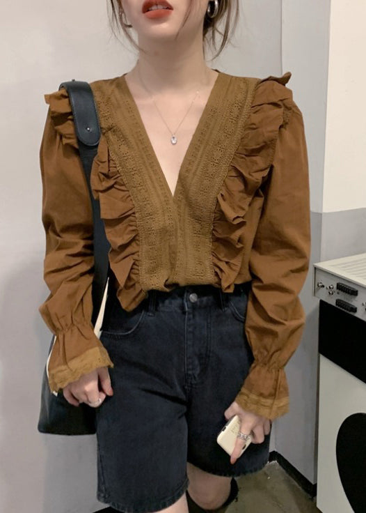 Beautifully Finished Blouse in a Timeless Design