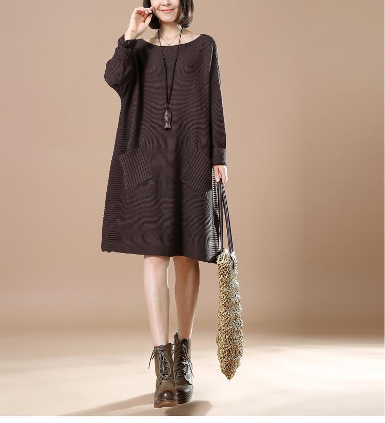 Classic Vintage Sweater with a Flattering Fit