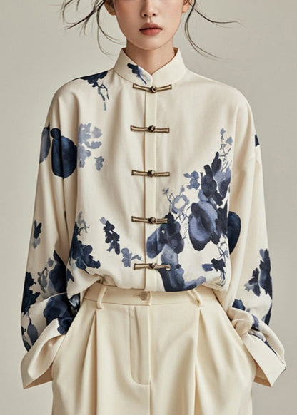 Beautifully Finished Blouse in a Timeless Design