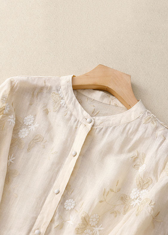 Effortlessly Elegant Shirt with a Timeless Design