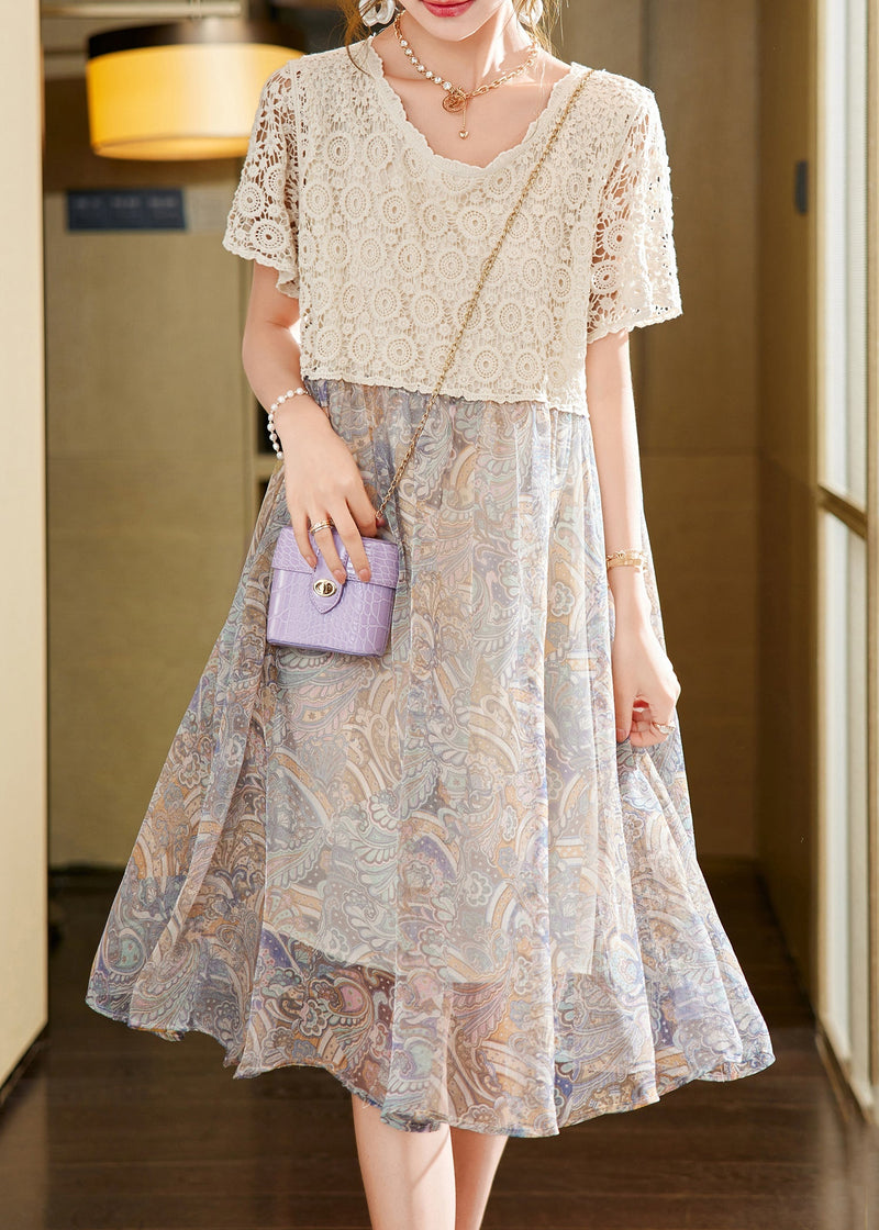 Beautifully Finished Dress in a Timeless Design