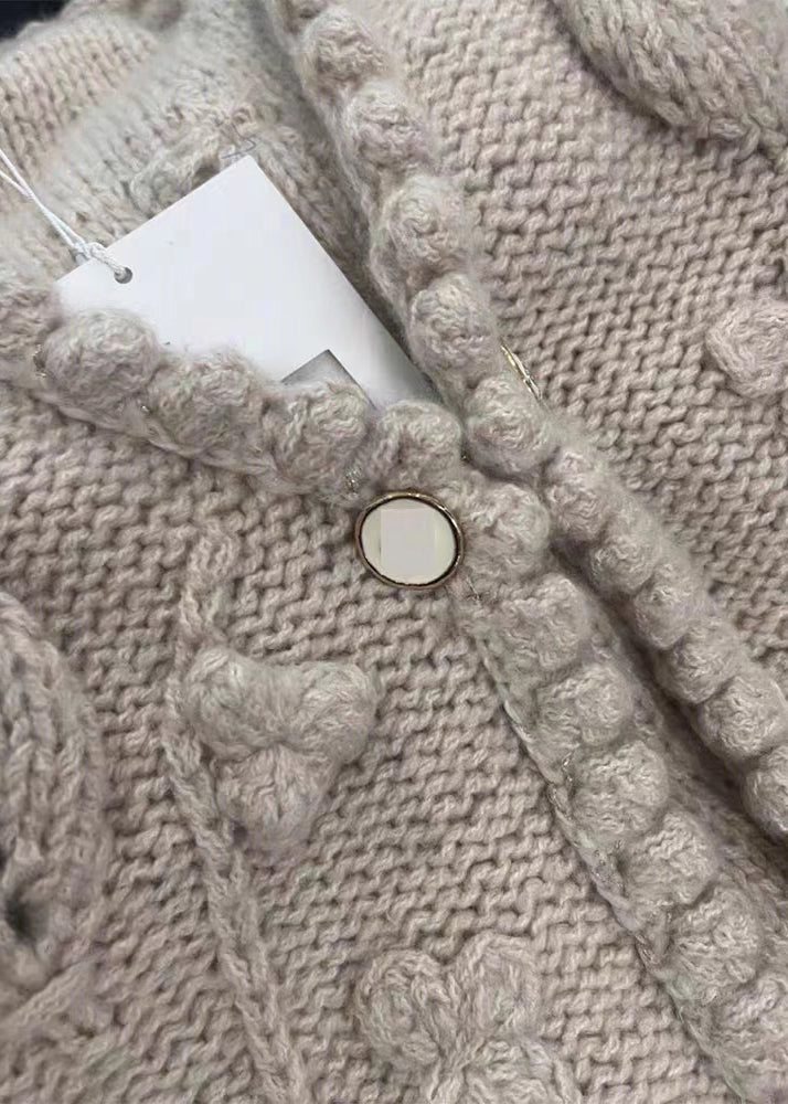 Classic Vintage Coat with a Flattering Fit