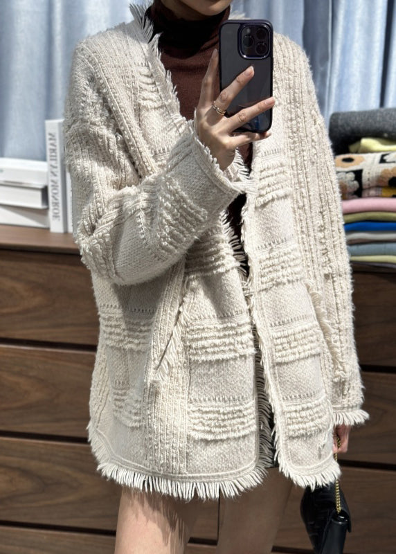 Gracefully Styled Cardigan for Any Occasion