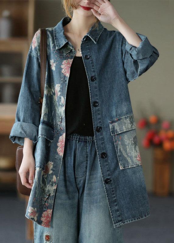Classic Vintage Blouse with a Flattering Fit