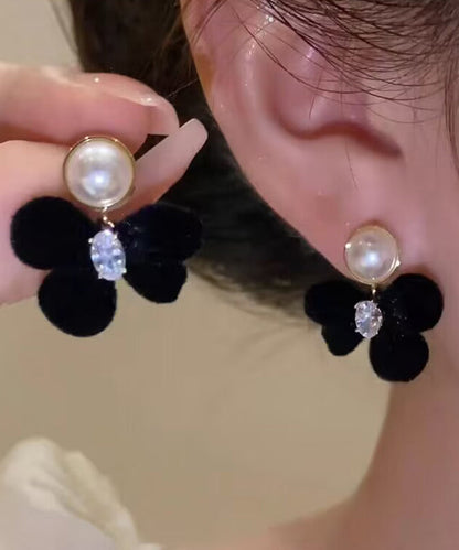 Elegant Pearl Earring for Every Occasion