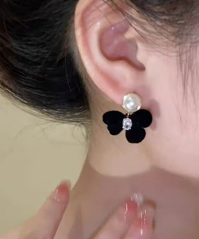 Elegant Pearl Earring for Every Occasion