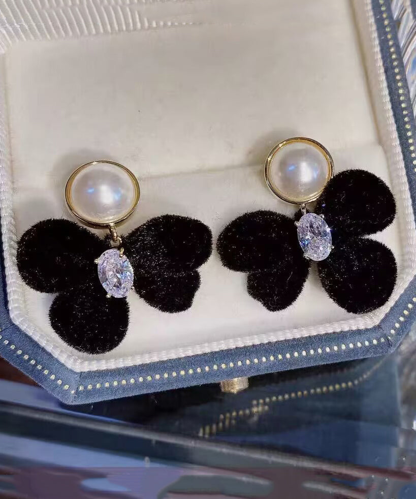 Elegant Pearl Earring for Every Occasion