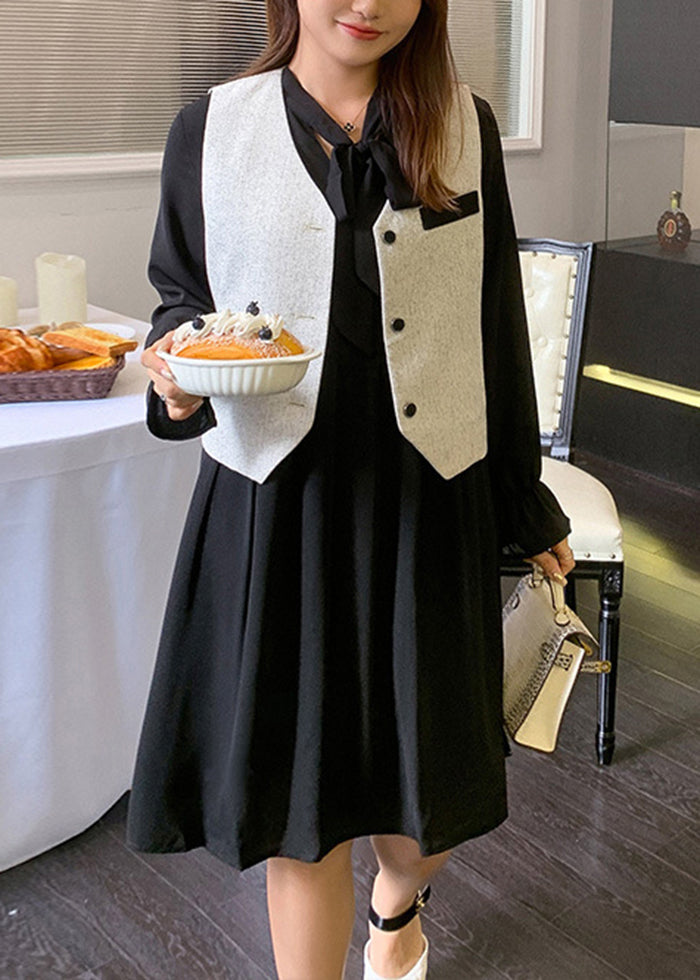 Sophisticated Dress with a Clean Classic Look