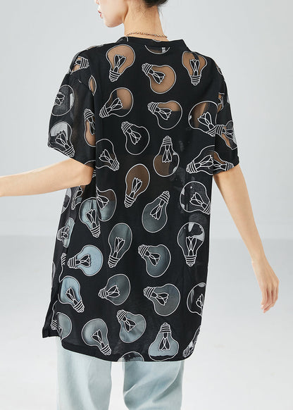 Effortlessly Elegant Garment with a Timeless Design