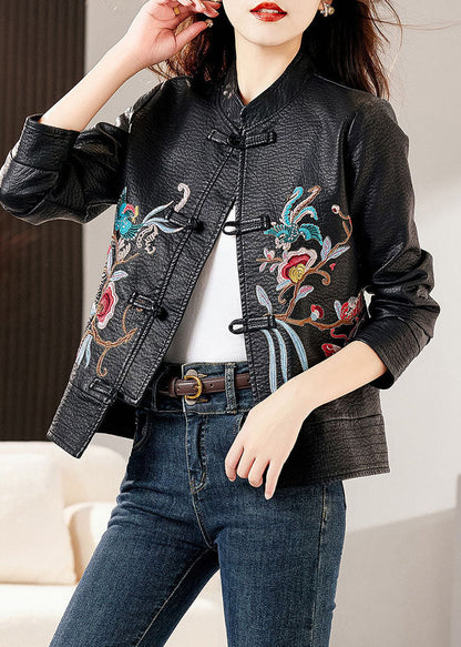 Beautifully Finished Coat in a Timeless Design