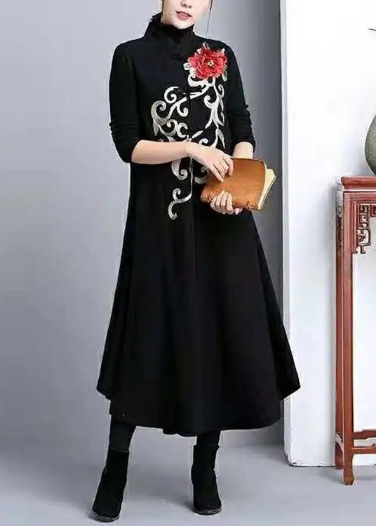 Effortlessly Elegant Coat with a Timeless Design