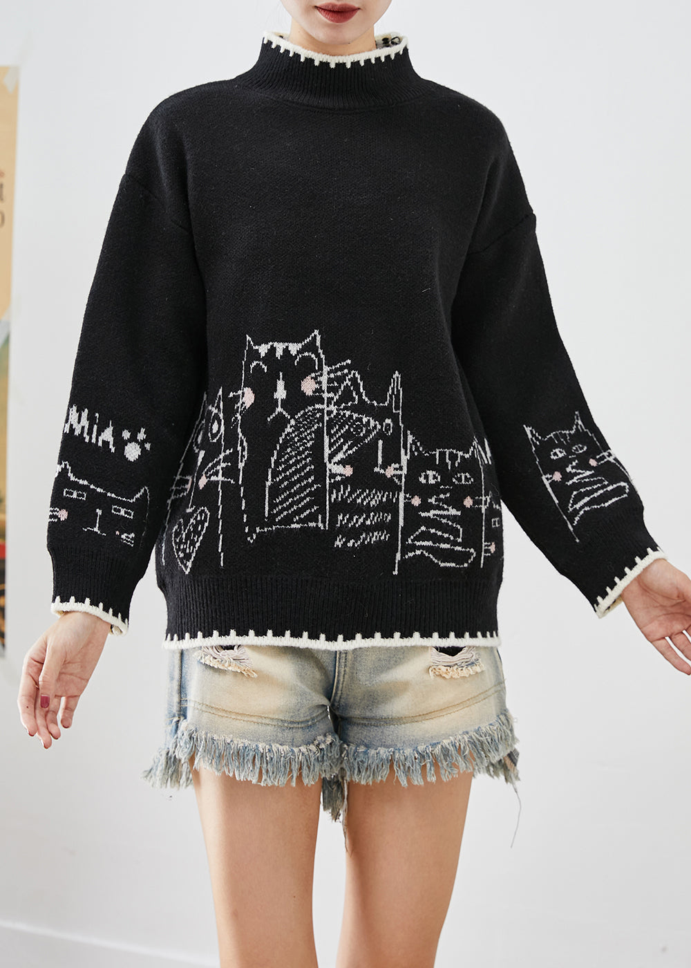 Well Tailored Sweater with a Graceful Silhouette