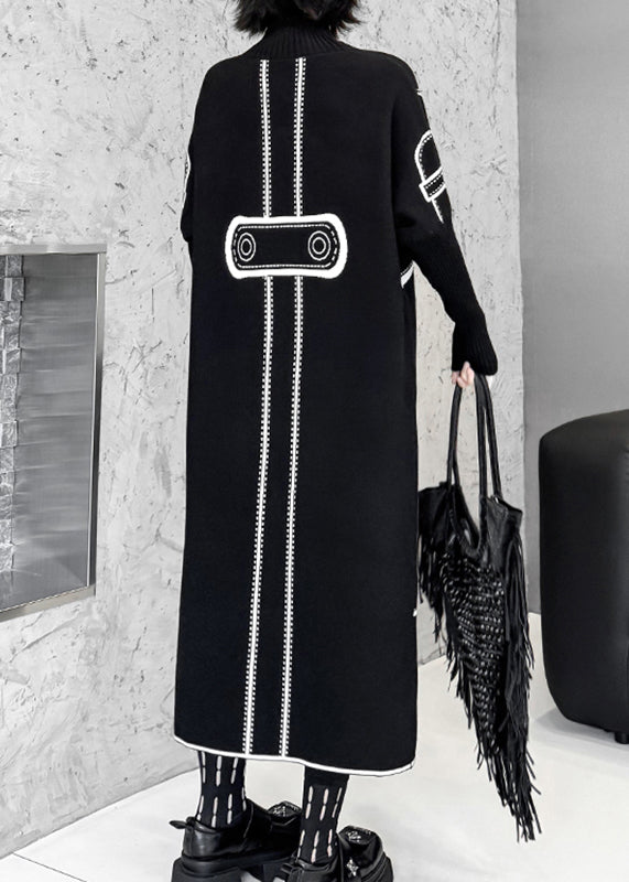Beautifully Finished Sweater in a Timeless Design