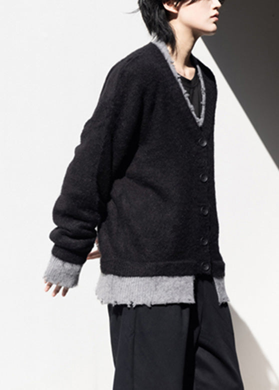 Beautifully Finished Sweater in a Timeless Design