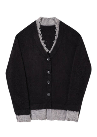 Effortlessly Elegant Sweater with a Timeless Design