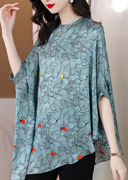Gracefully Styled Top for Any Occasion