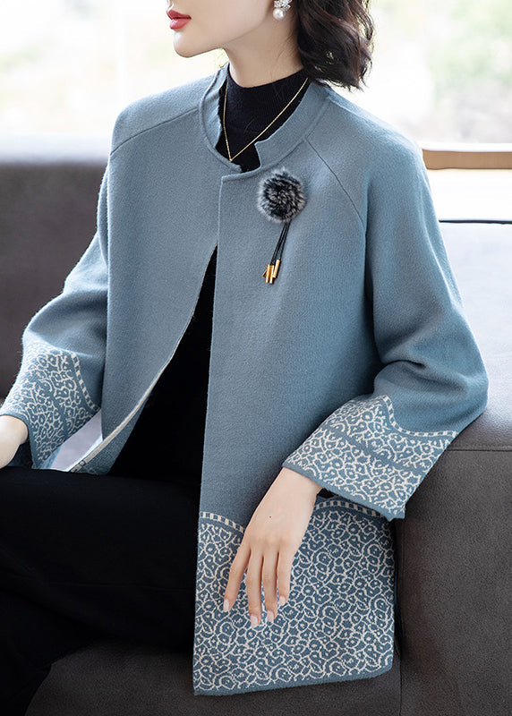 Classic Vintage Coat with a Flattering Fit