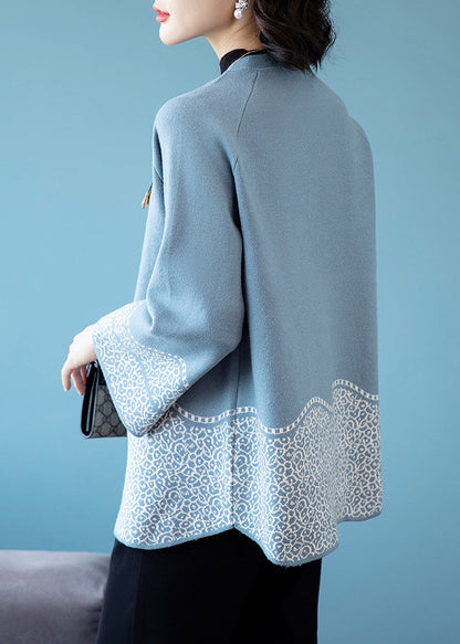Classic Vintage Coat with a Flattering Fit