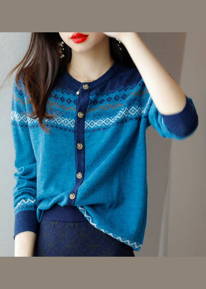 Beautifully Finished Cardigan in a Timeless Design
