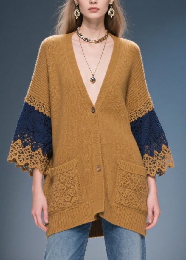 Beautifully Finished Coat in a Timeless Design