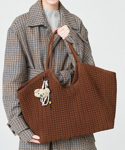 Polished Bag with an Effortless Classic Look