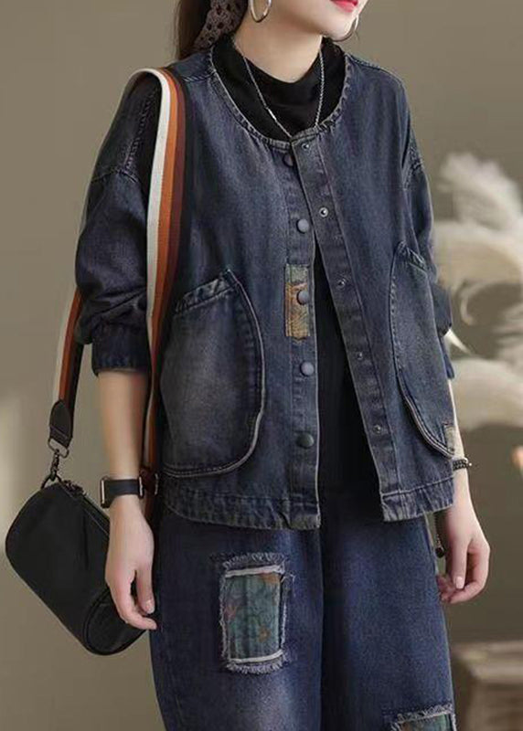 Classic Vintage & Enduringly Stylish Coat