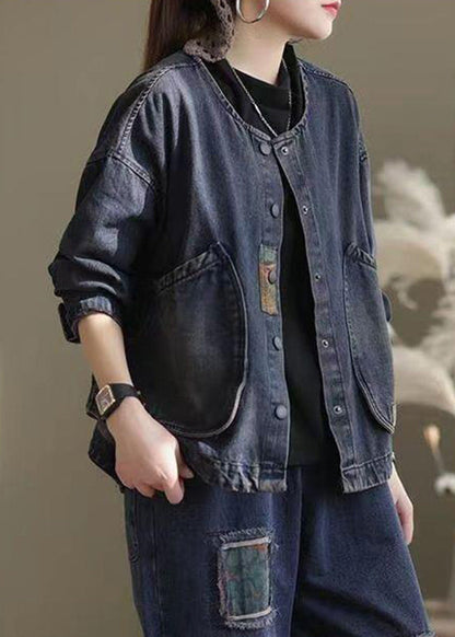 Classic Vintage & Enduringly Stylish Coat