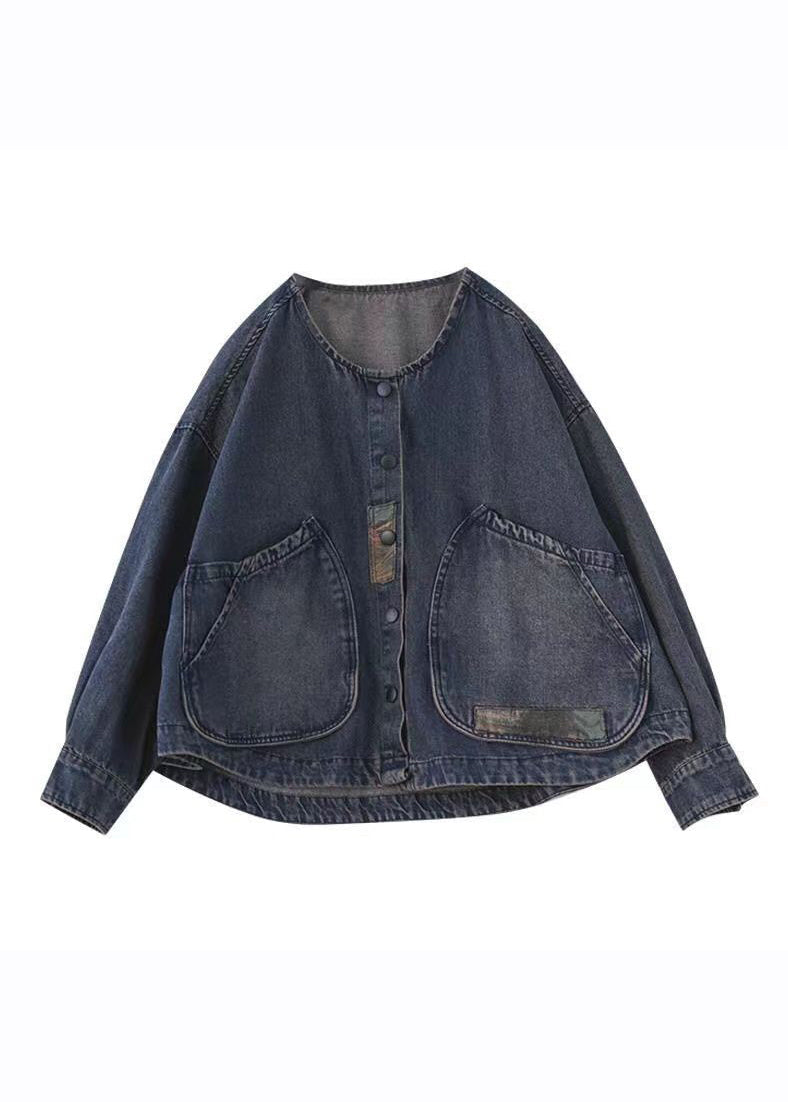 Classic Vintage & Enduringly Stylish Coat