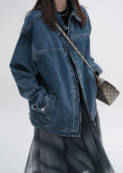 Elegantly Styled Coat for Everyday Wear