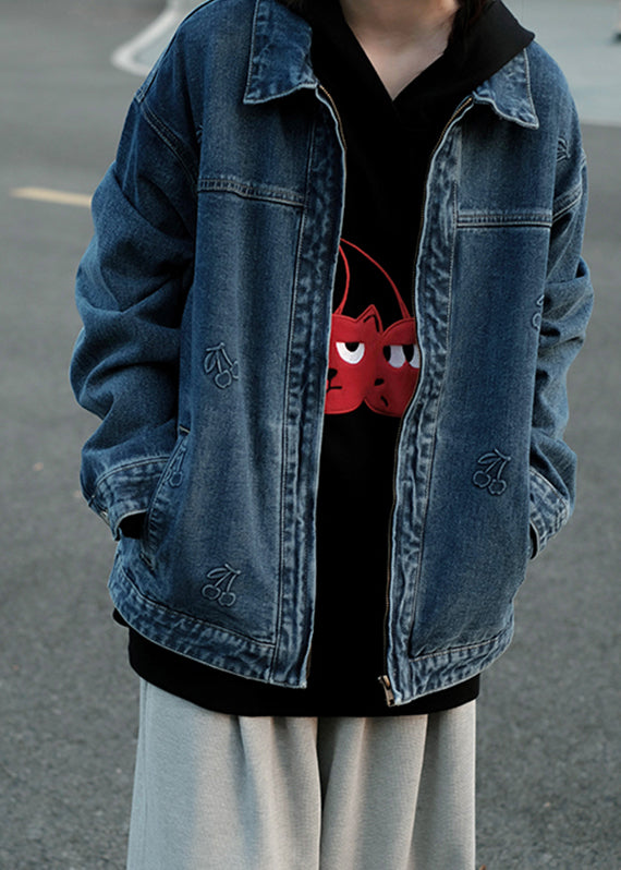 Elegantly Styled Coat for Everyday Wear
