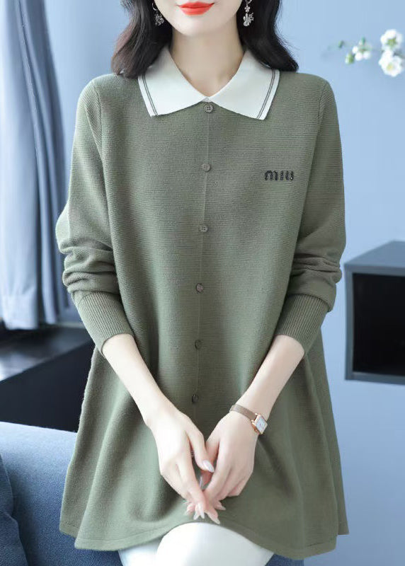 Gracefully Styled Sweater for Any Occasion