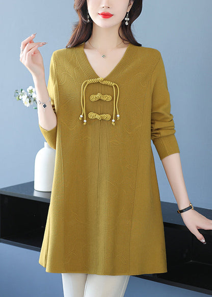 Effortlessly Elegant Sweater with a Timeless Design
