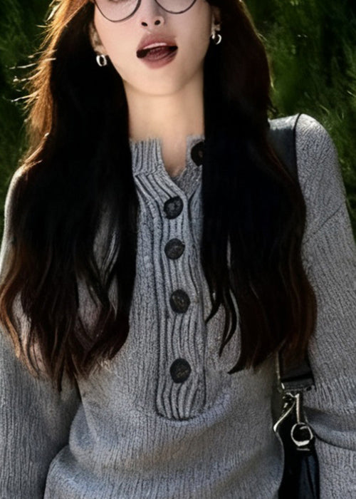 Beautifully Finished Sweater in a Timeless Design
