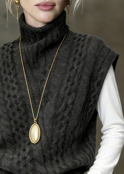 Classic Vintage & Enduringly Stylish Garment