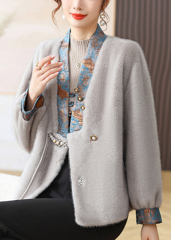 Sophisticated Coat with a Clean Classic Look