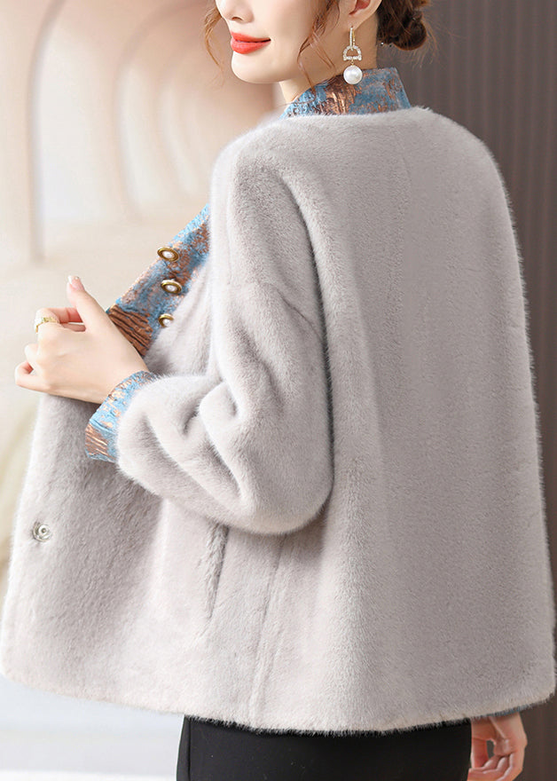 Sophisticated Coat with a Clean Classic Look