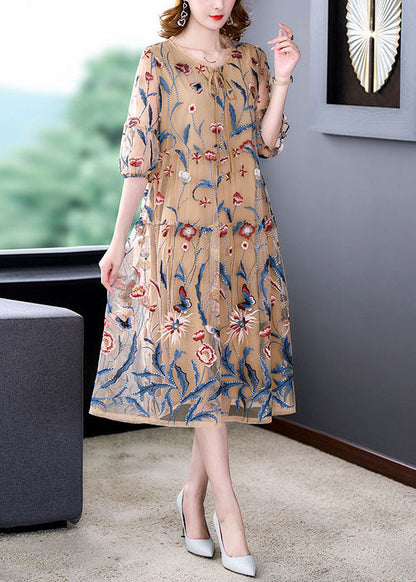 Beautifully Crafted Dress in a Classic Style