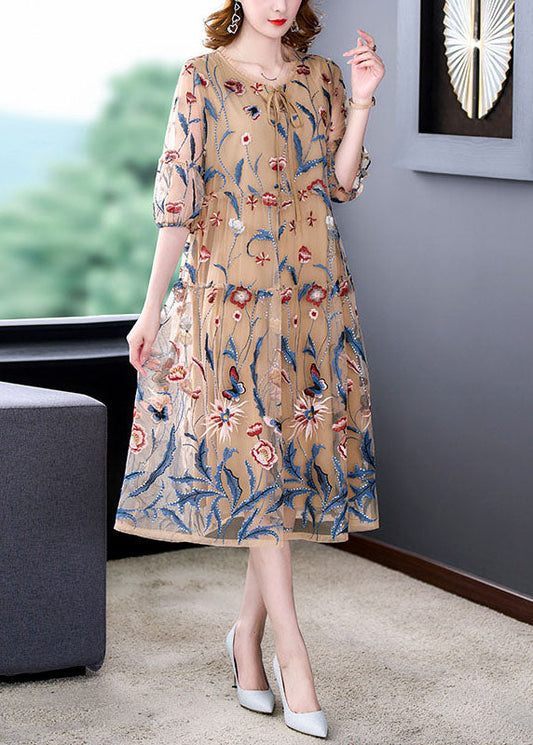 Beautifully Crafted Dress in a Classic Style
