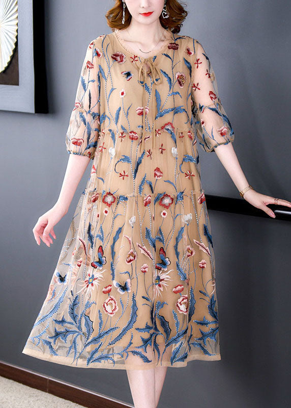 Beautifully Crafted Dress in a Classic Style