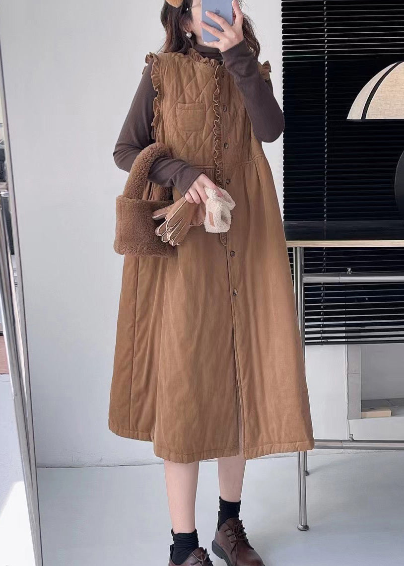 A Vintage Style Dress with Delicate Timeless Details