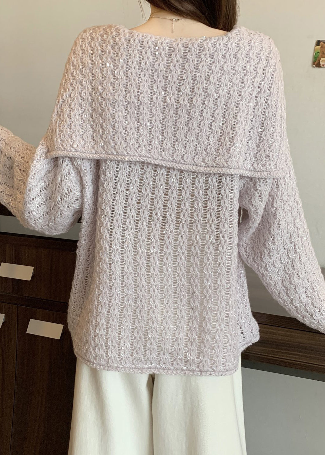 Well Tailored Cardigan with a Graceful Silhouette