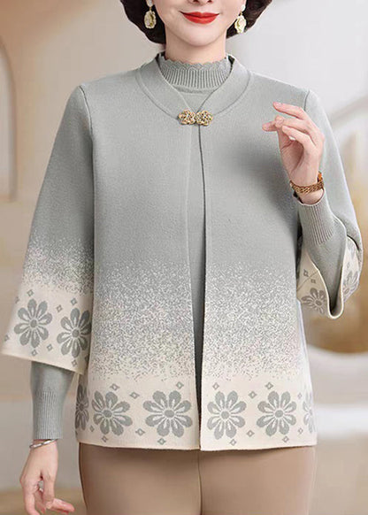 Gracefully Styled Sweater for Any Occasion
