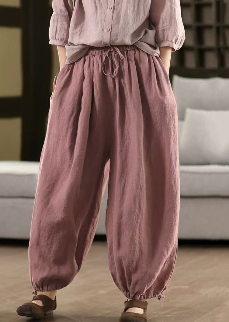 Effortlessly Elegant Pants with a Timeless Design