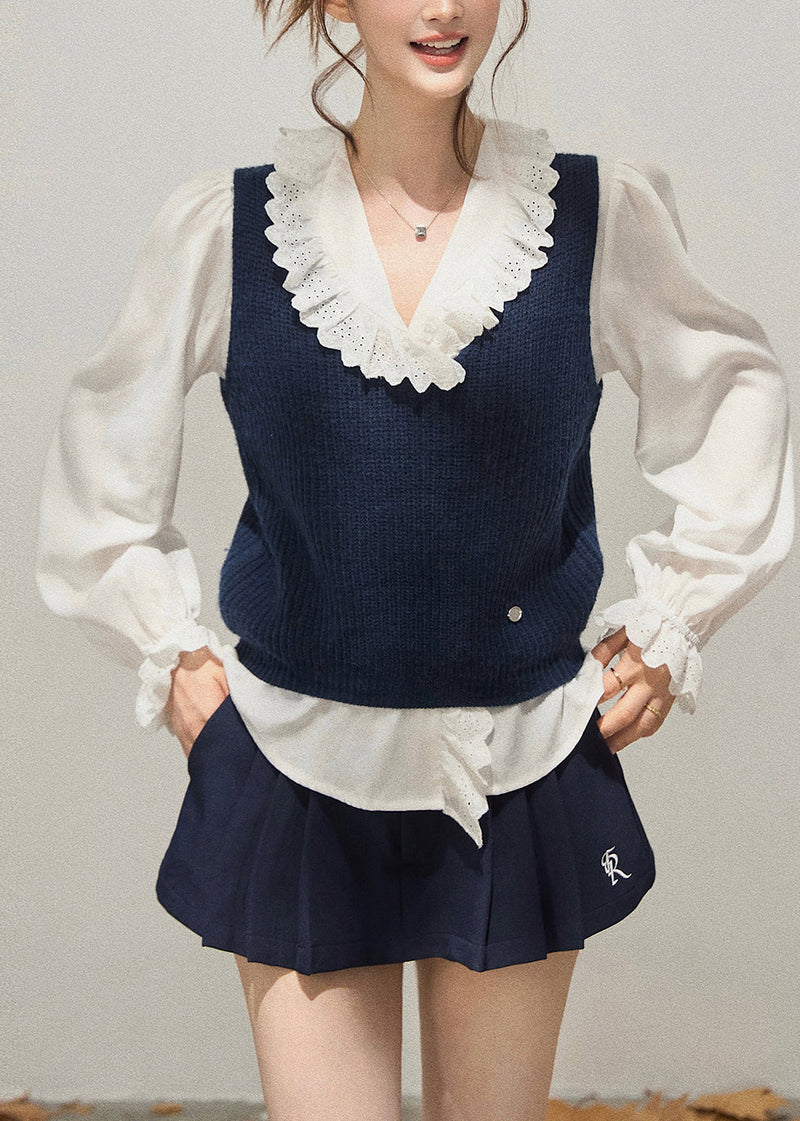 Effortlessly Elegant Garment with a Timeless Design