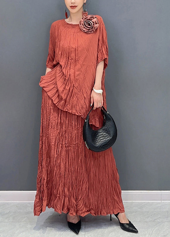 Well Tailored Top with a Graceful Silhouette