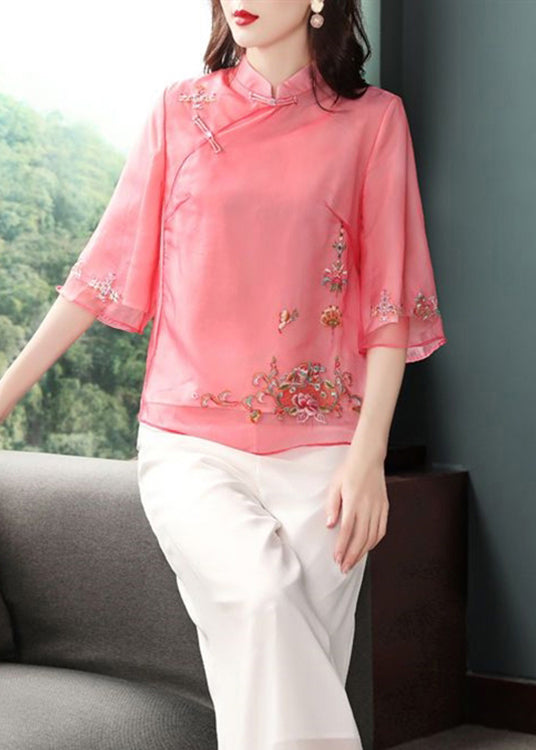 Beautifully Finished Top in a Timeless Design
