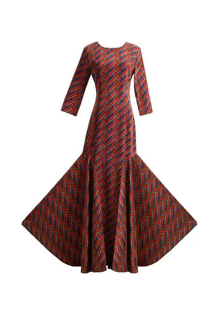Classic Vintage Dress with a Flattering Fit