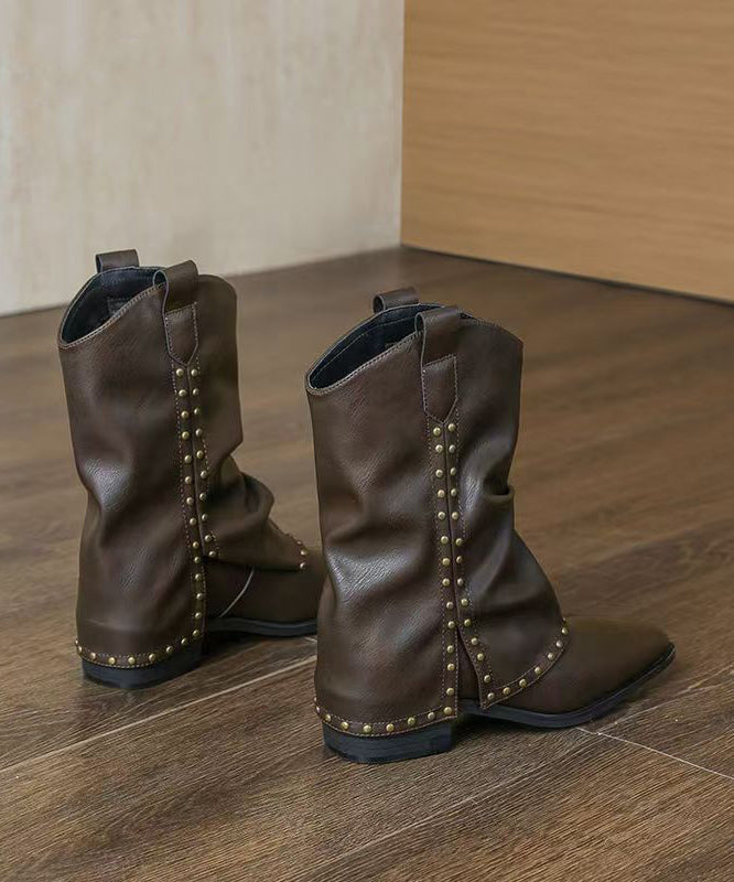Graceful Orthopedic Boots for Modern Look